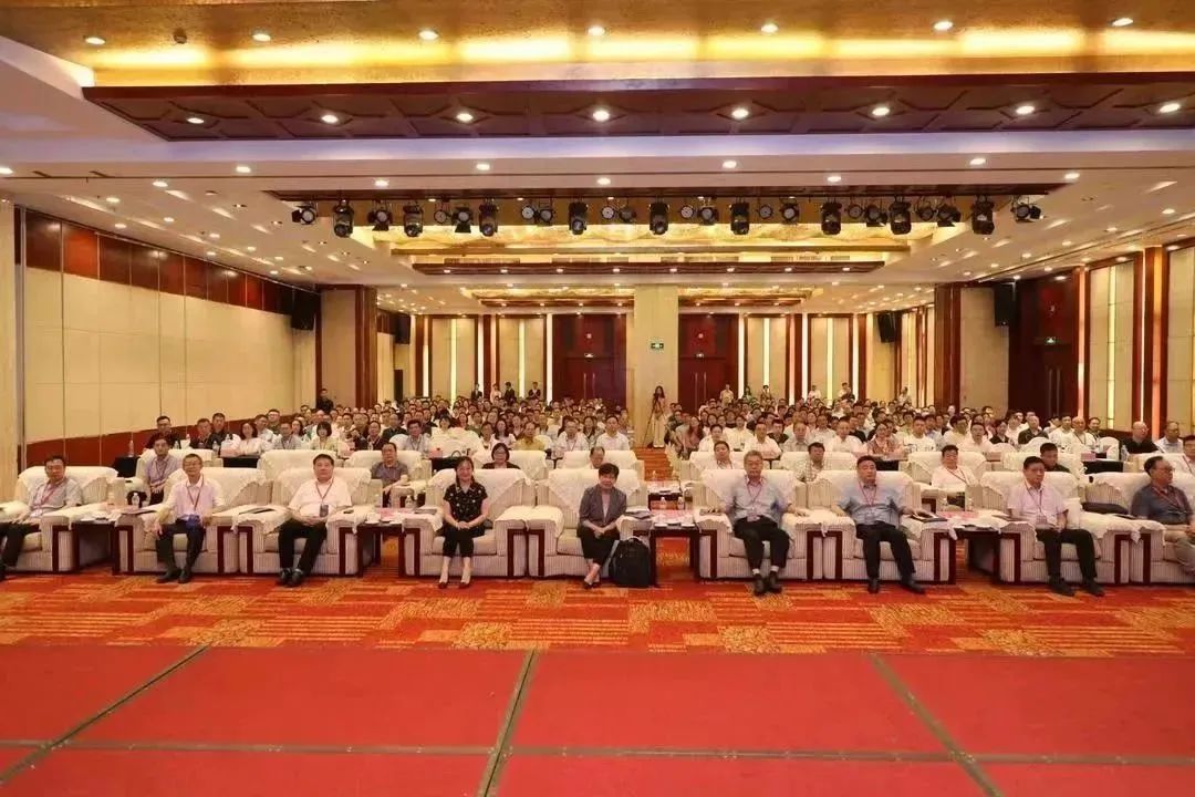 中醫(yī)針刺手法觸覺仿真實訓(xùn)系統(tǒng)亮相中國針灸學(xué)會針灸器材專委會年會、重慶市針灸學(xué)會學(xué)術(shù)年會“創(chuàng)新針灸高峰論壇”